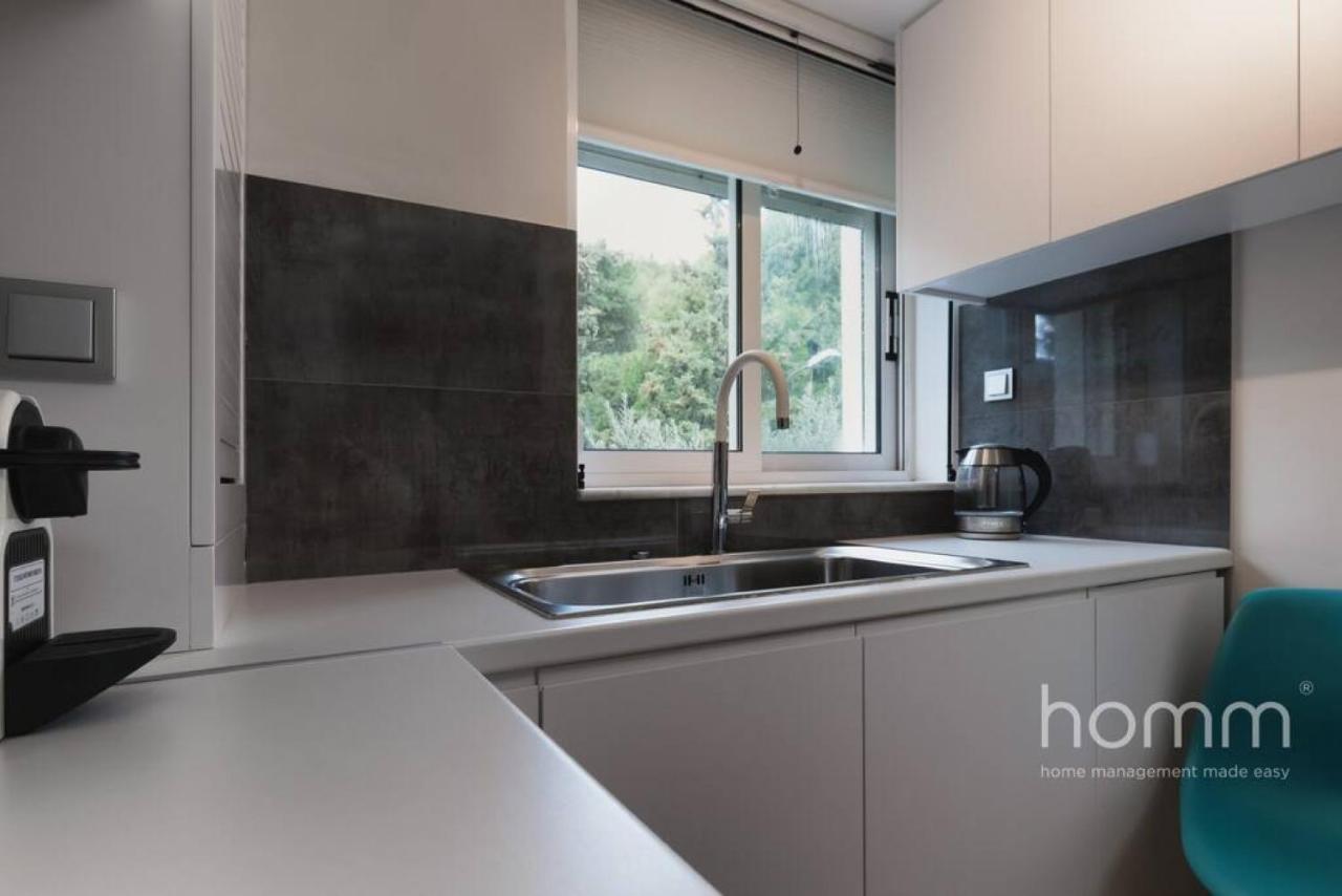 Renovated Homm Apartment In Lycabettus, Pitanis Str Атина Екстериор снимка